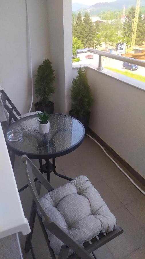 M&A Apartment-Easy Airport Lukavica Extérieur photo